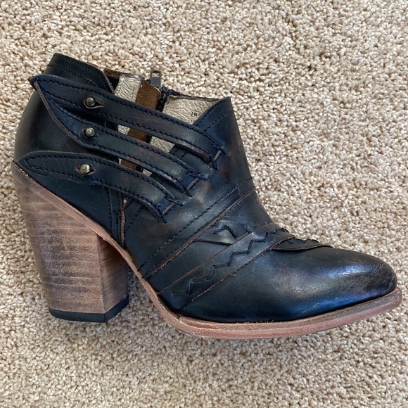 Freebird by Steven booties - Picture 3 of 6